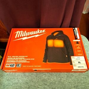 COPY - Men’s Milwaukee Heated Hoodie Black XL BNIB 306B-21XL w/FREE extra 2.0 b…